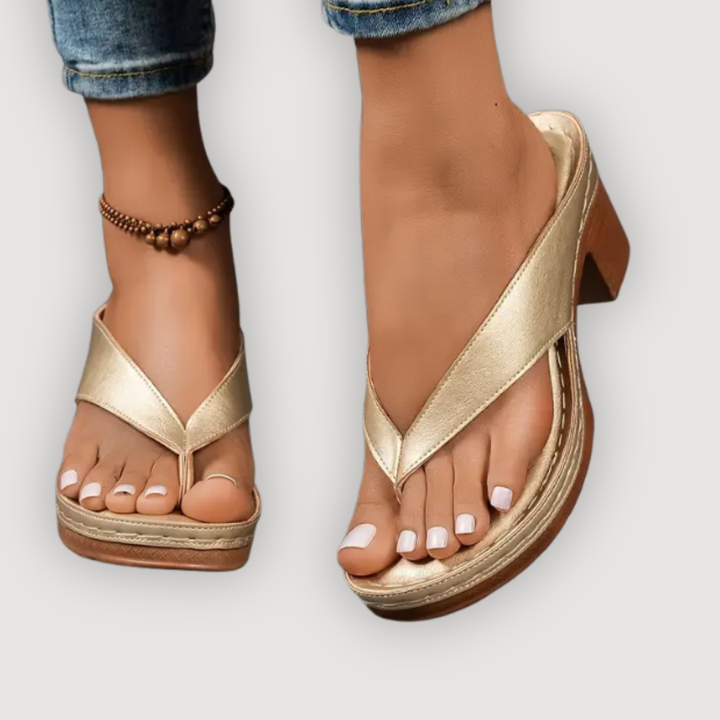 KAIA – CHIC HEELED