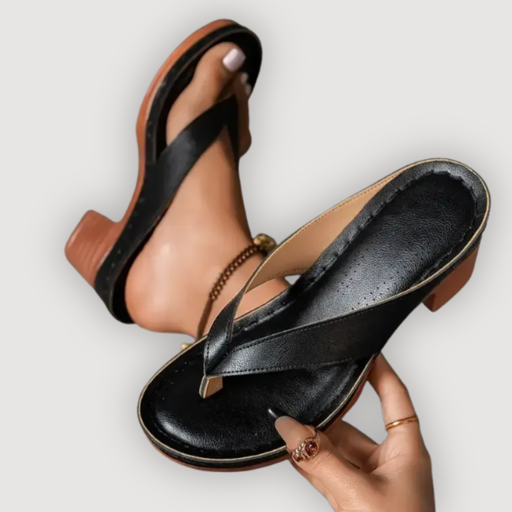 KAIA – CHIC HEELED