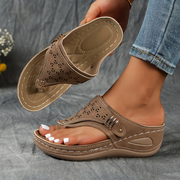 Elara | Wedge Flip-Flops with Arch Support