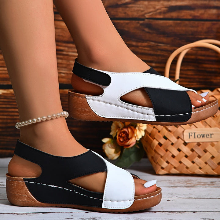KENDALL | STYLISH ORTHOPEDIC SANDALS