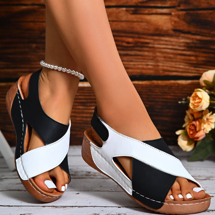 KENDALL | STYLISH ORTHOPEDIC SANDALS